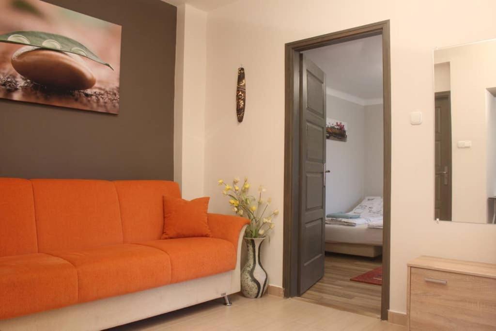 Green Garden Apartment Ingyenes Zart Parkoloval Szeged Exterior foto